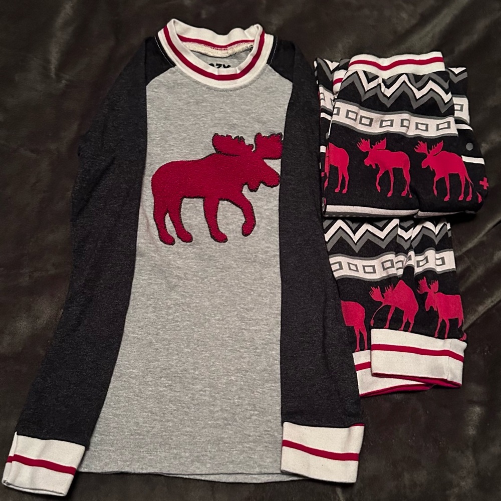 Lazy One kids Moose Pajama Set - Gray and Red